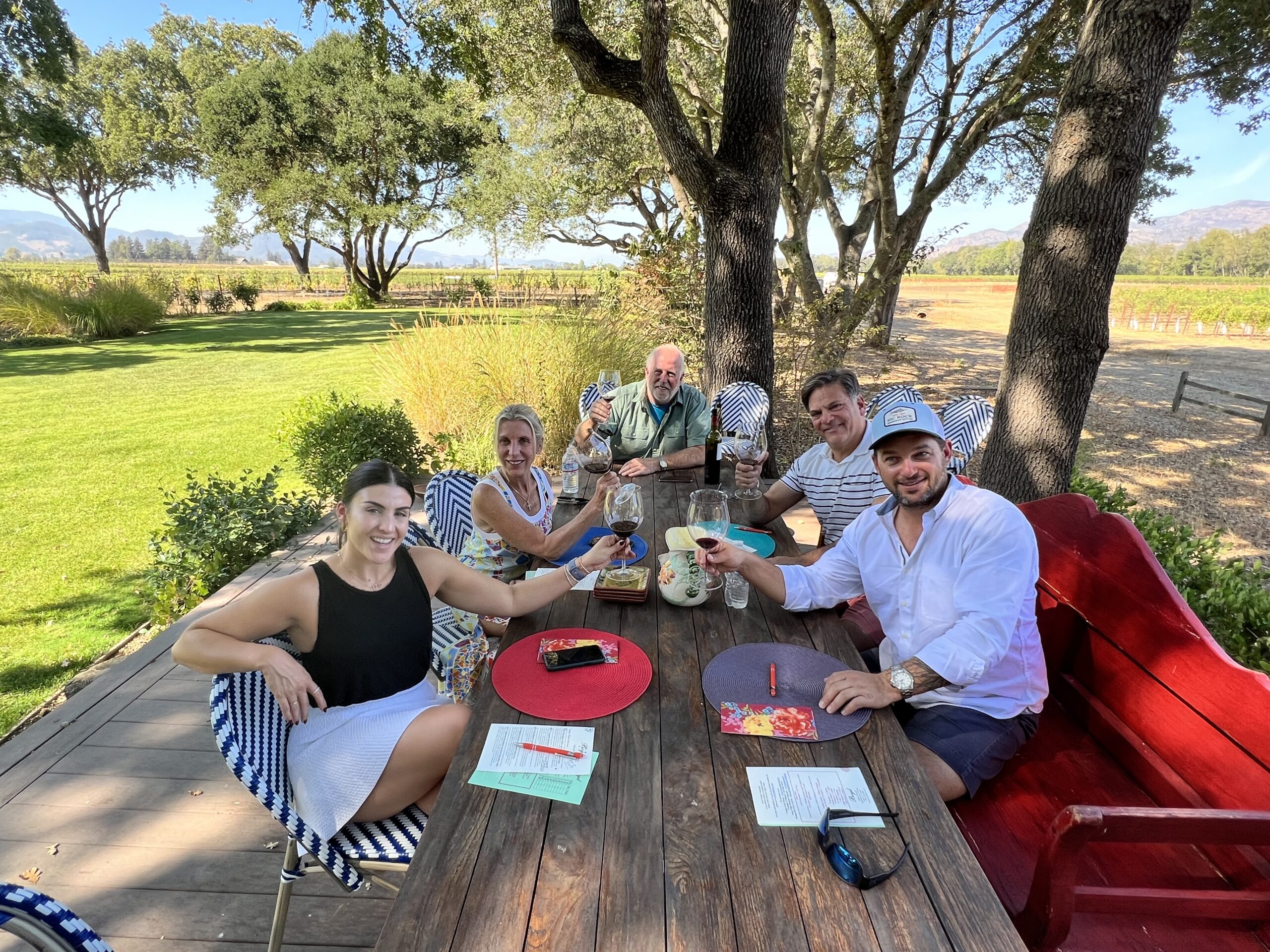 images/boyd-vineyard-mordy-friends.jpg